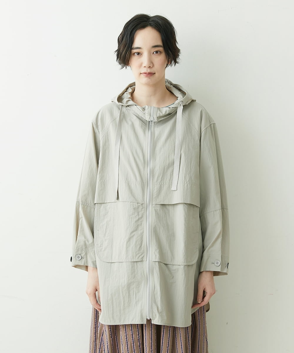 NGUET05390 GIANNI LO GIUDICE(ジャンニ ロ ジュディチェ) ハイストレッチナイロンコート ライトグレー
