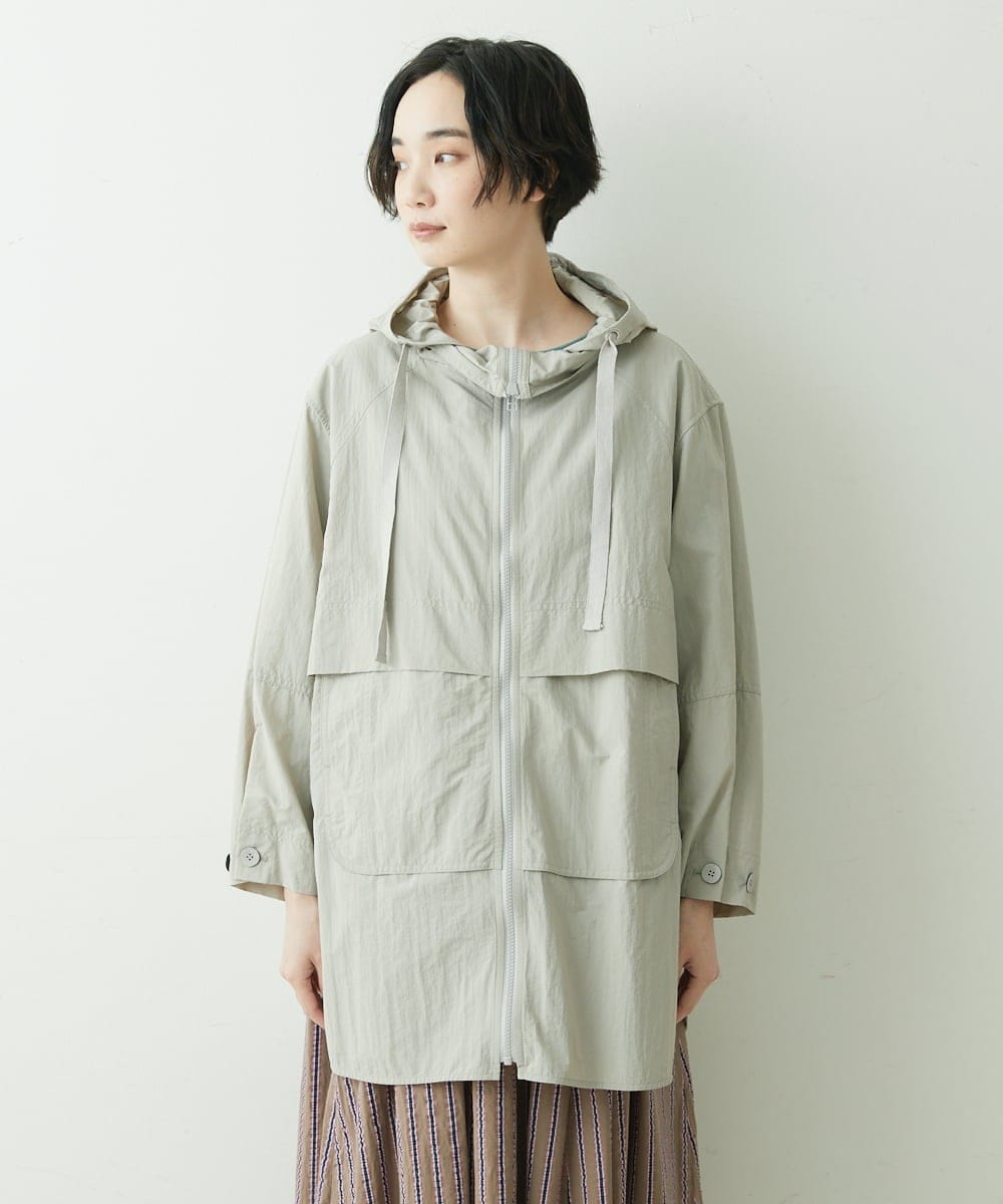 NGUET05390 GIANNI LO GIUDICE(ジャンニ ロ ジュディチェ) ハイストレッチナイロンコート ライトグレー