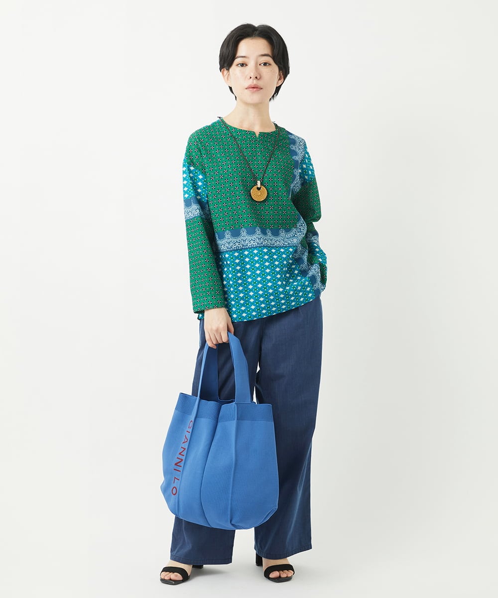 NHBGA22360 GIANNI LO GIUDICE(小さいサイズ)(メゾン ドゥ サンク) バンダナパネルプリントブラウス グリーン系