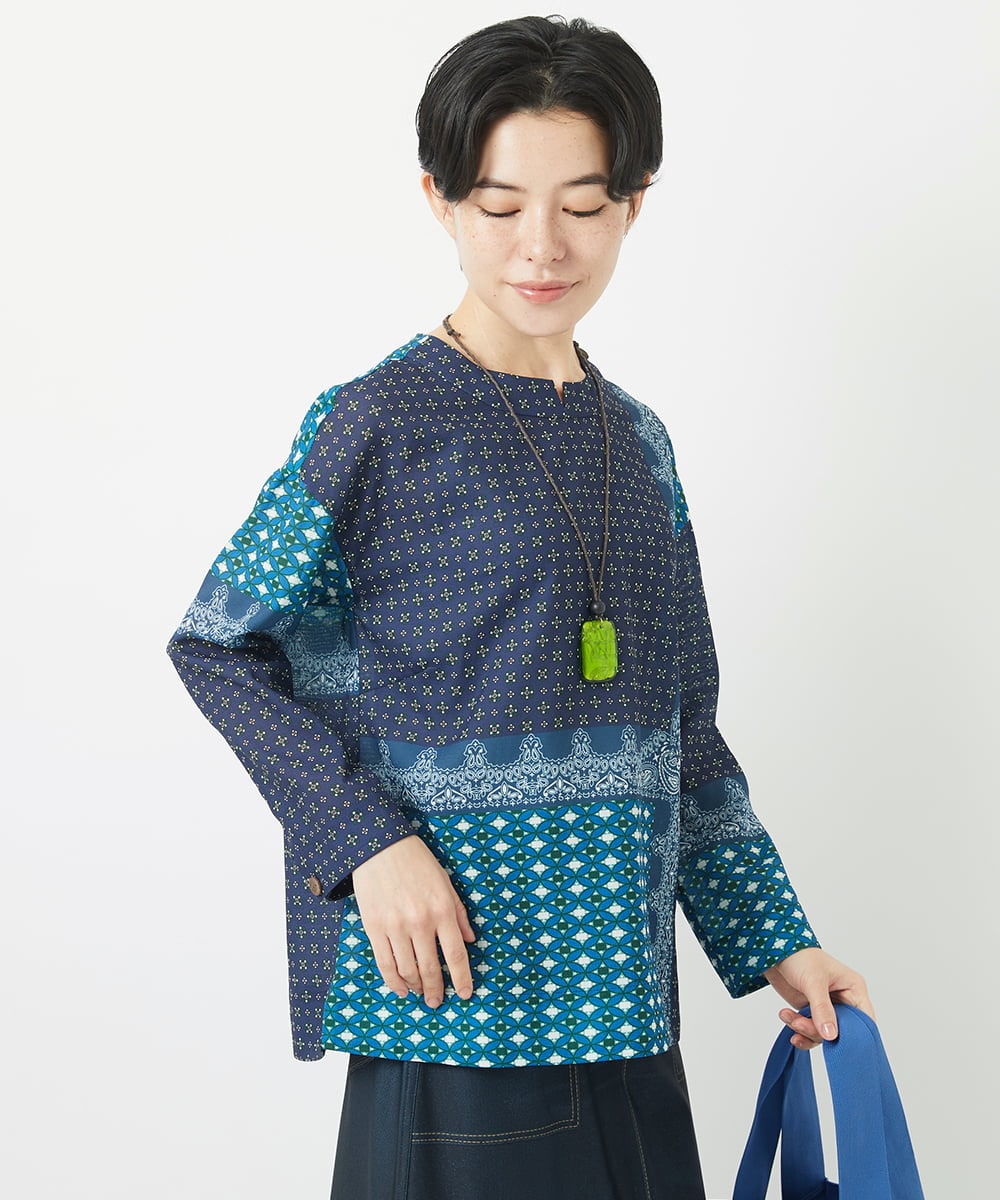 NHBGA22360 GIANNI LO GIUDICE(小さいサイズ)(メゾン ドゥ サンク) バンダナパネルプリントブラウス グリーン系