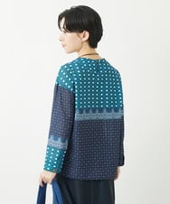 NHBGA22360 GIANNI LO GIUDICE(小さいサイズ)(メゾン ドゥ サンク) バンダナパネルプリントブラウス ネイビー系