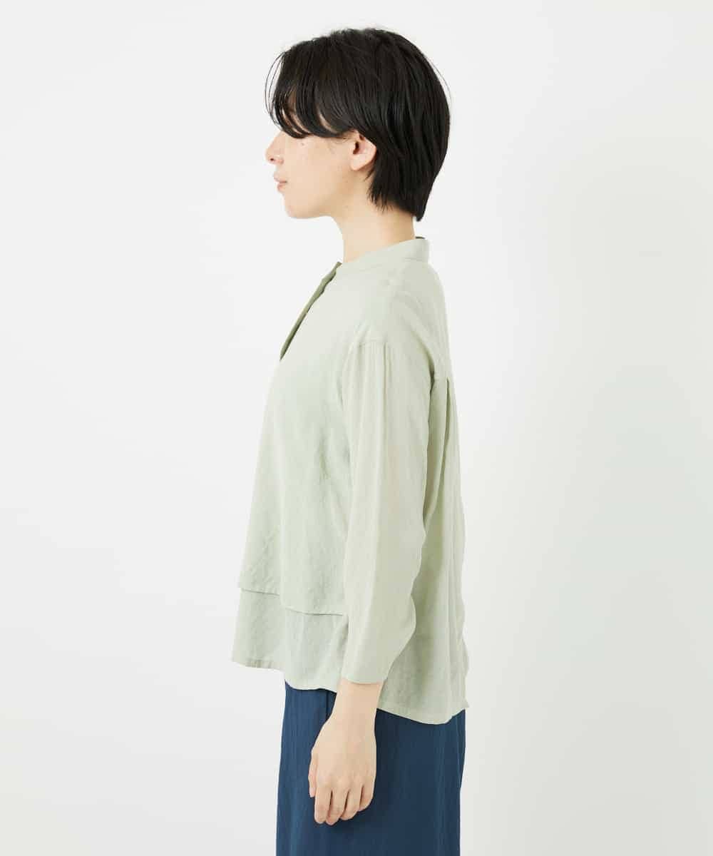 NHBGA42270 GIANNI LO GIUDICE(小さいサイズ)(メゾン ドゥ サンク) スタンドカラーデザインブラウス スモーキーグリーン