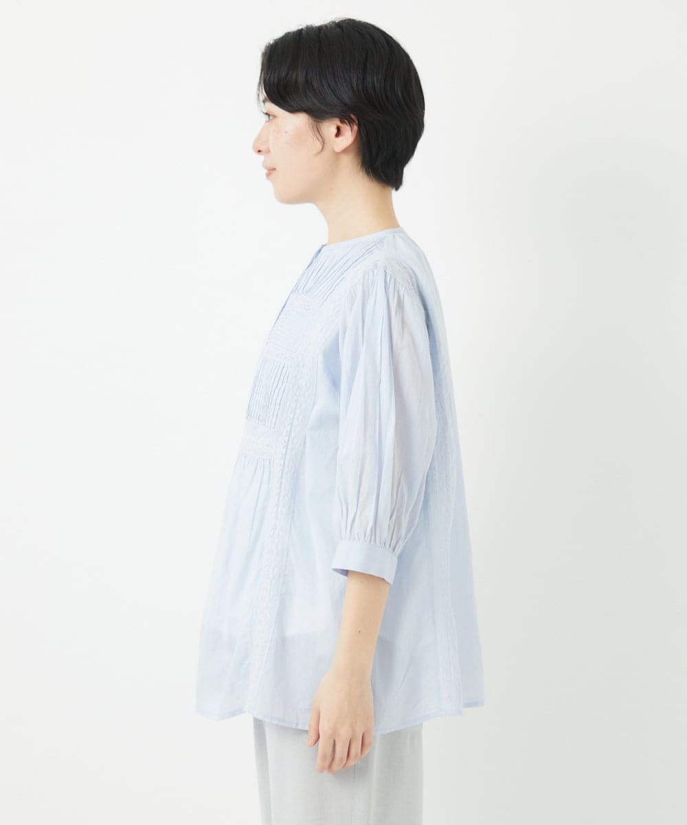 NHBGC89190 GIANNI LO GIUDICE(小さいサイズ)(メゾン ドゥ サンク) コットンボイルノーカラーデザインブラウス ライトブルー