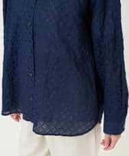 NHBGE46270 GIANNI LO GIUDICE(小さいサイズ)(メゾン ドゥ サンク) 塩縮ダイヤ柄フード襟ブラウス ネイビー