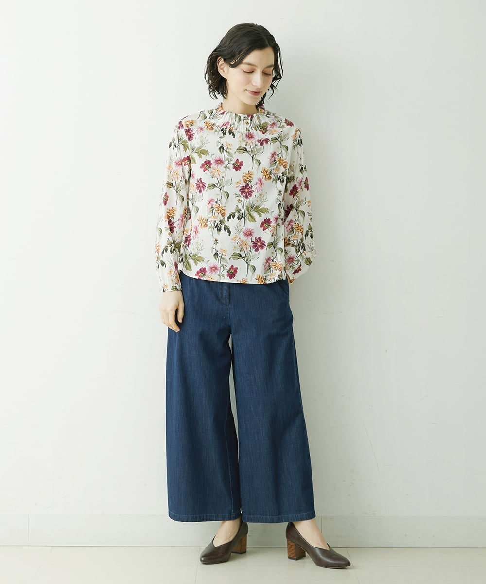 NHBGU81230 GIANNI LO GIUDICE(小さいサイズ)(メゾン ドゥ サンク) LIBERTYプリントギャザーネックブラウス（BARBARA COVINGTON） オフホワイト系