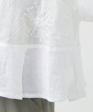 NHBHW06230 GIANNI LO GIUDICE(小さいサイズ)(メゾン ドゥ サンク) ウォッシャブルリネン刺繍半袖ブラウス ホワイト
