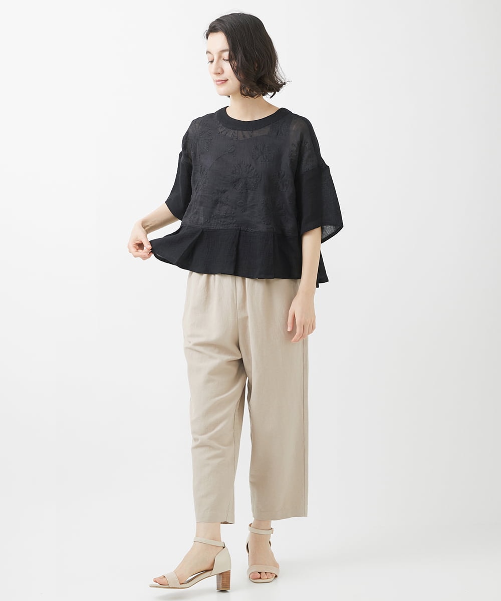 NHBHW06230 GIANNI LO GIUDICE(小さいサイズ)(メゾン ドゥ サンク) ウォッシャブルリネン刺繍半袖ブラウス ホワイト