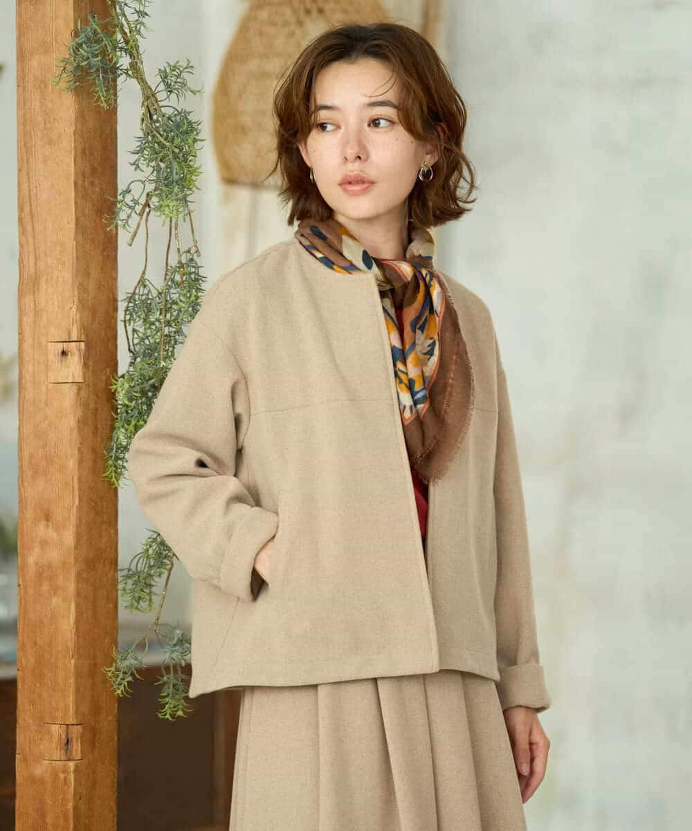 NHDAI86390 GIANNI LO GIUDICE(小さいサイズ)(メゾン ドゥ サンク) ショート丈ノーカラーコート ベージュ
