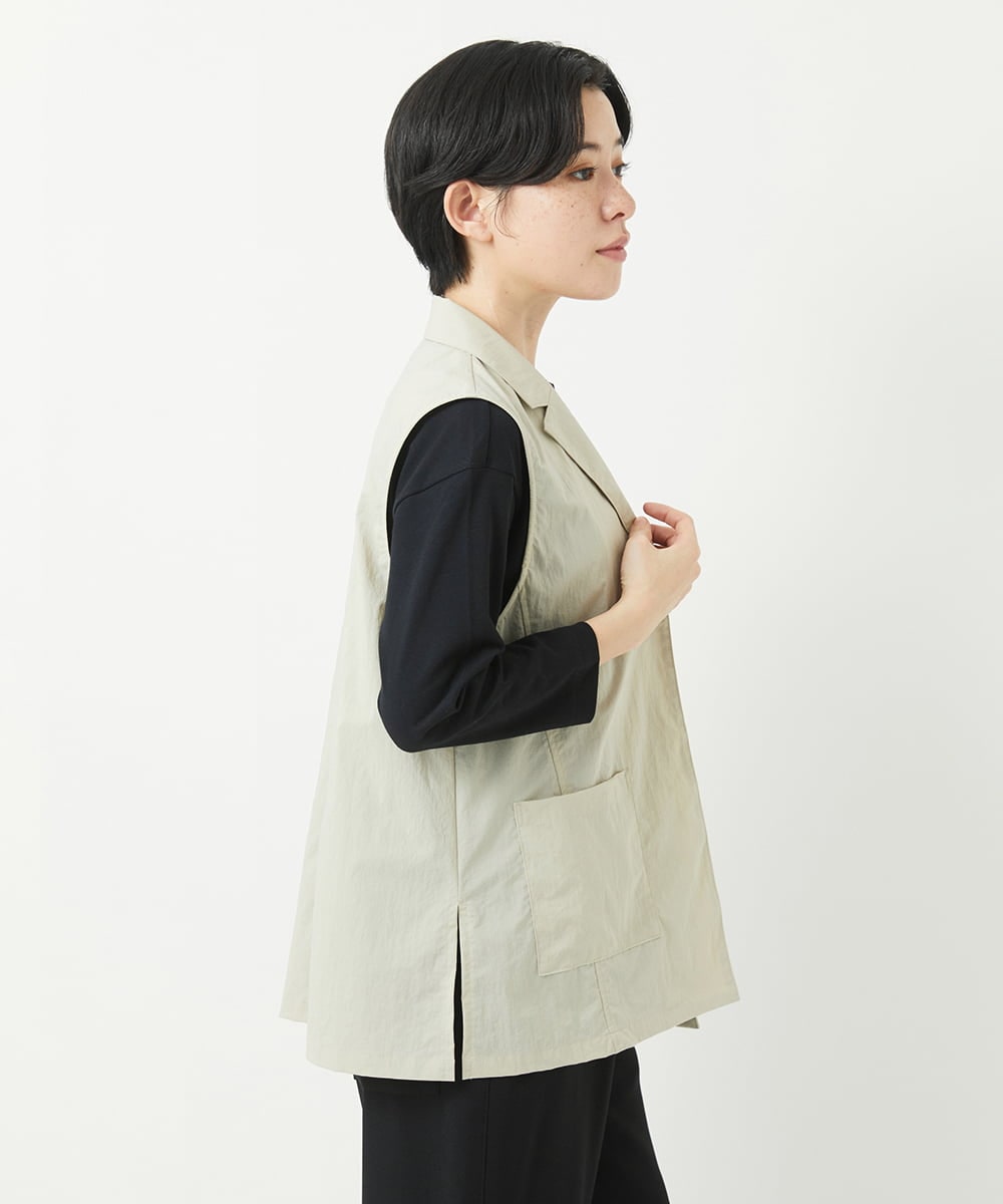 NHDGC92260 GIANNI LO GIUDICE(小さいサイズ)(メゾン ドゥ サンク) ナイロンストレッチテーラードカラージレ ベージュ