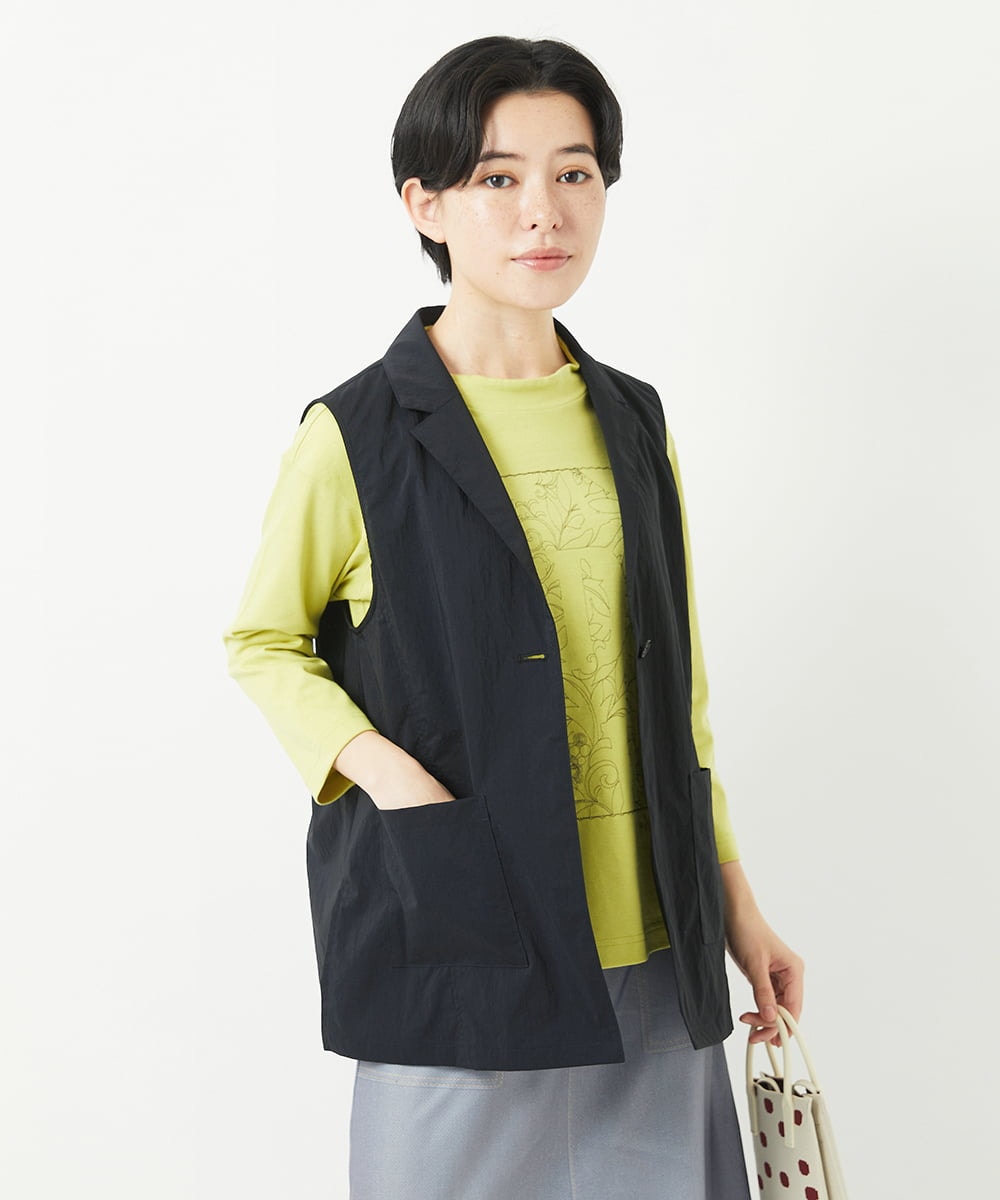 NHDGC92260 GIANNI LO GIUDICE(小さいサイズ)(メゾン ドゥ サンク) ナイロンストレッチテーラードカラージレ ベージュ