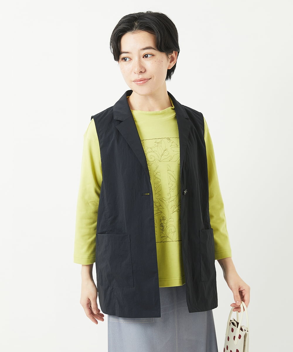 NHDGC92260 GIANNI LO GIUDICE(小さいサイズ)(メゾン ドゥ サンク) ナイロンストレッチテーラードカラージレ ベージュ