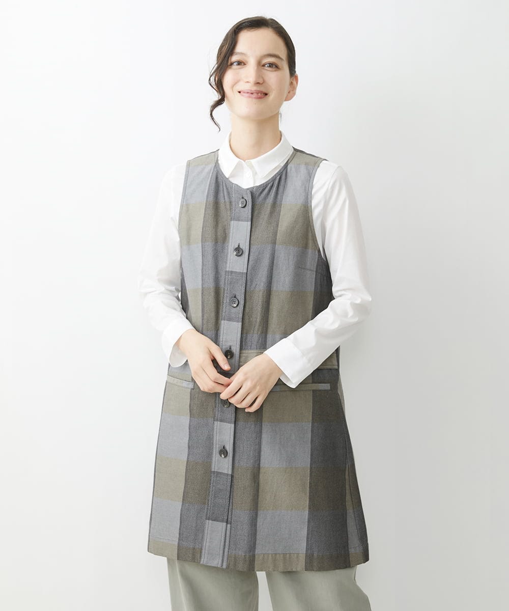 NHDJU21390 GIANNI LO GIUDICE(小さいサイズ)(メゾン ドゥ サンク) 先染めチェックギャバジンロングジレ グレー系