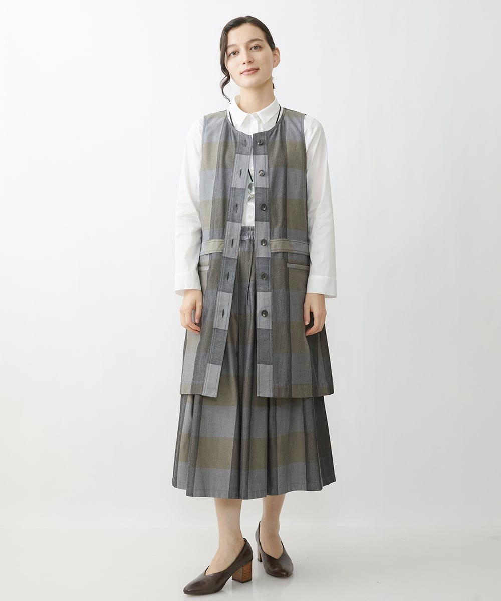 NHDJU21390 GIANNI LO GIUDICE(小さいサイズ)(メゾン ドゥ サンク) 先染めチェックギャバジンロングジレ グレー系