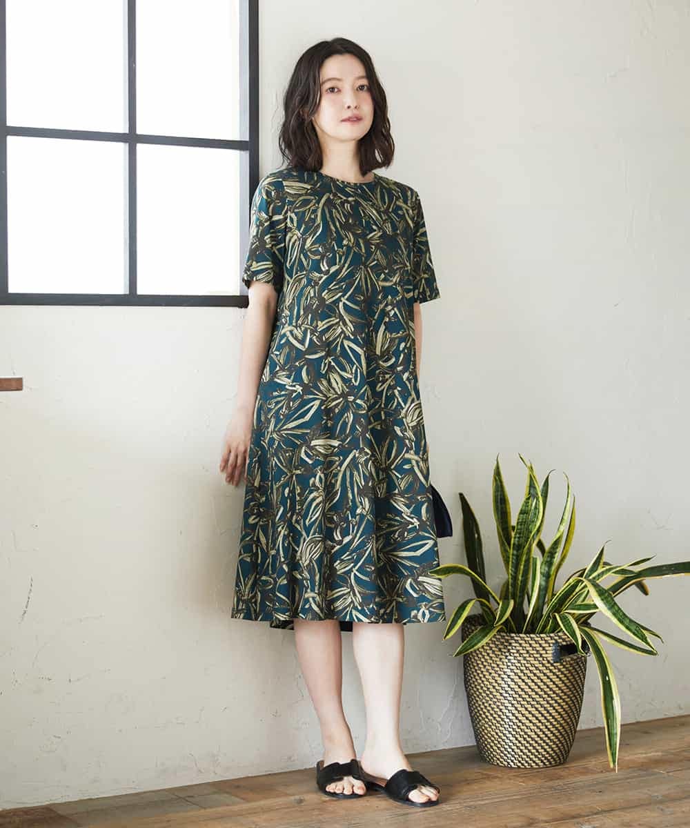 NHEGF95330 GIANNI LO GIUDICE(小さいサイズ)(メゾン ドゥ サンク) リーフプリントワンピース アイボリー系