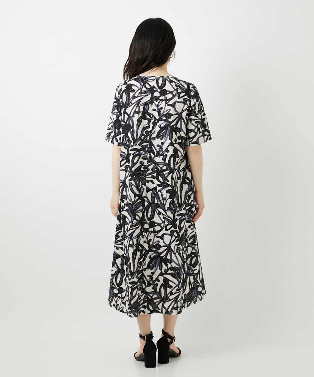 NHEGF95330 GIANNI LO GIUDICE(小さいサイズ)(メゾン ドゥ サンク) リーフプリントワンピース アイボリー系