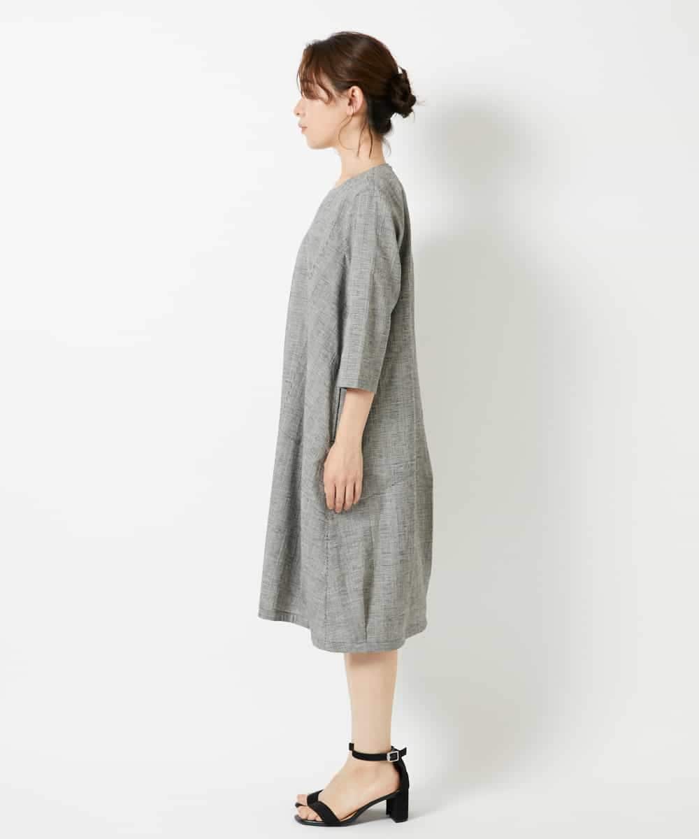 NHEHF82330 GIANNI LO GIUDICE(小さいサイズ)(メゾン ドゥ サンク) コットンリネンコクーンラインワンピース ブラック（グレンチェック）