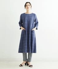 NHEHT01390 GIANNI LO GIUDICE(小さいサイズ)(メゾン ドゥ サンク) リネン段染めラインワンピース モカ系(ストライプ柄)
