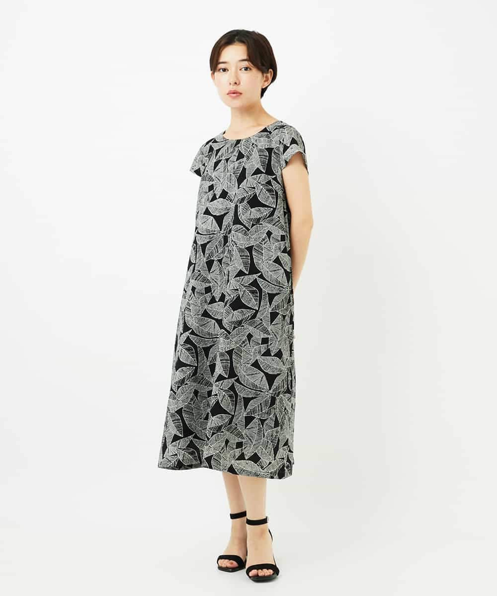 NHEJB80390 GIANNI LO GIUDICE(小さいサイズ)(メゾン ドゥ サンク) ミラクルウェーブリーフプリントワンピース ブラック