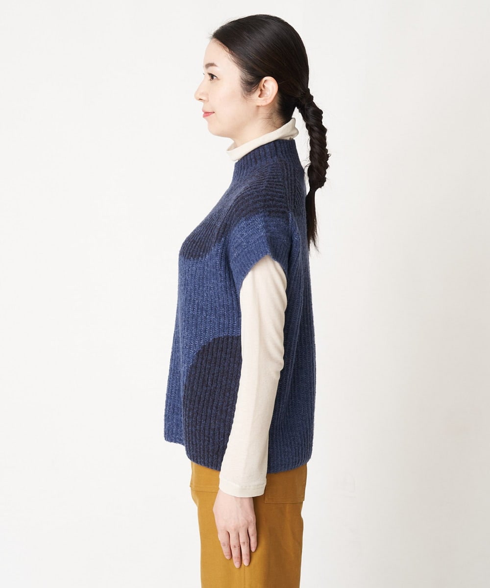 NHFAW10230 GIANNI LO GIUDICE(小さいサイズ)(メゾン ドゥ サンク) アゼ編みインターシャニットベスト ネイビー系