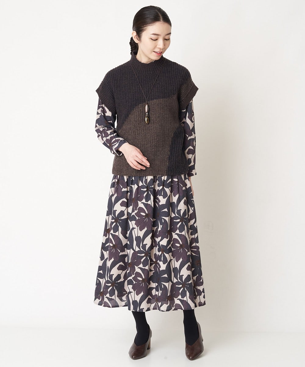 NHHAW12330 GIANNI LO GIUDICE(小さいサイズ)(メゾン ドゥ サンク) ボイルフラワープリントスカート[セットアップ対応] ネイビー系