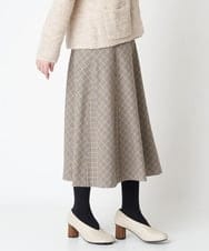 NHHAX84250 GIANNI LO GIUDICE(小さいサイズ)(メゾン ドゥ サンク) [日本製/洗える]カラーグレンチェックフレアースカート ベージュ系‐