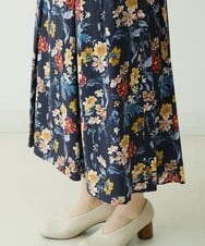 NHHGU81290 GIANNI LO GIUDICE(小さいサイズ)(メゾン ドゥ サンク) LIBERTYプリントタックギャザースカート（BARBARA COVINGTON） ネイビー系