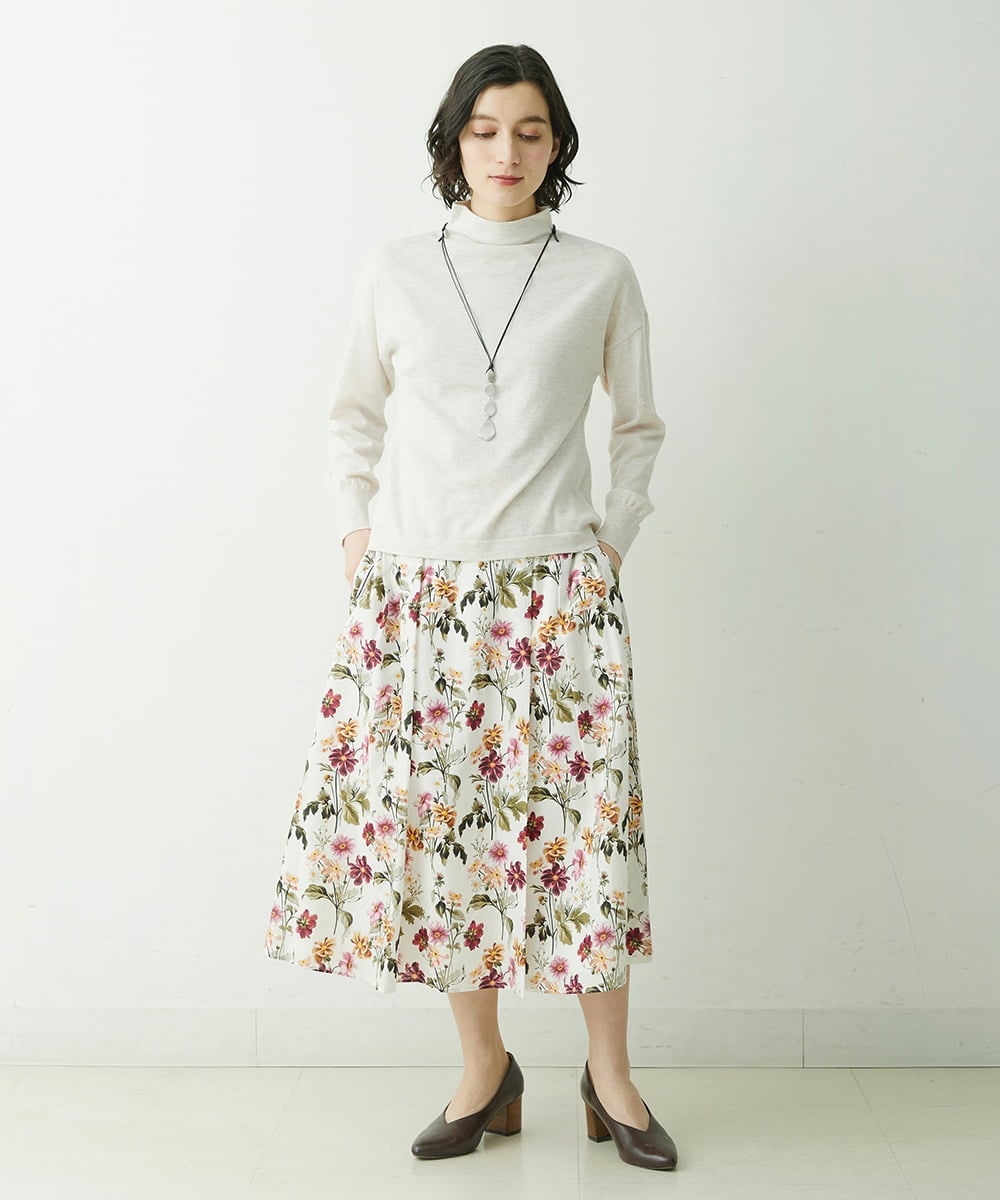 NHHGU81290 GIANNI LO GIUDICE(小さいサイズ)(メゾン ドゥ サンク) LIBERTYプリントタックギャザースカート（BARBARA COVINGTON） ネイビー系