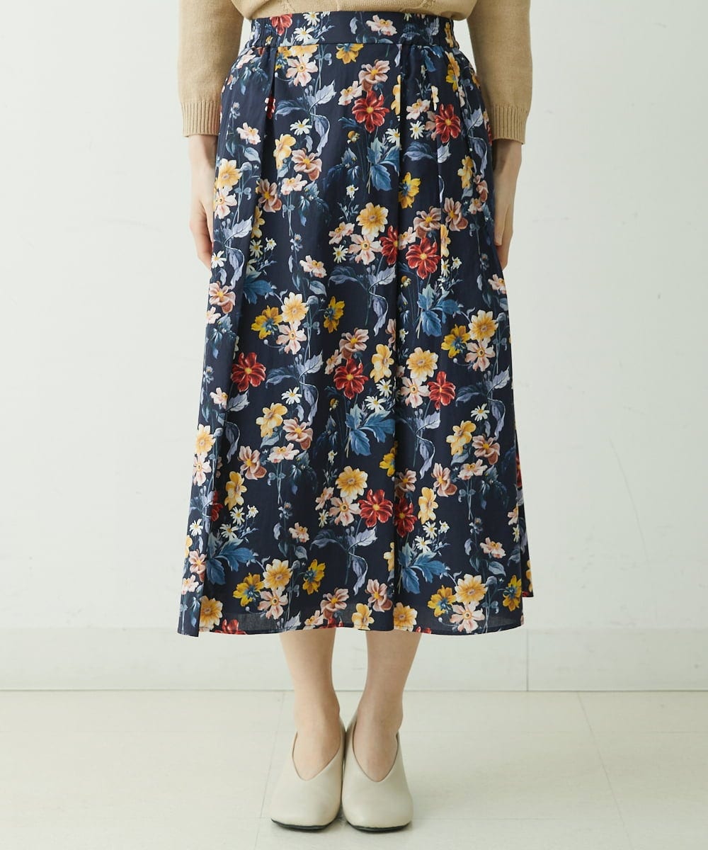 NHHGU81290 GIANNI LO GIUDICE(小さいサイズ)(メゾン ドゥ サンク) LIBERTYプリントタックギャザースカート（BARBARA COVINGTON） ネイビー系