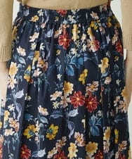 NHHGU81290 GIANNI LO GIUDICE(小さいサイズ)(メゾン ドゥ サンク) LIBERTYプリントタックギャザースカート（BARBARA COVINGTON） ネイビー系