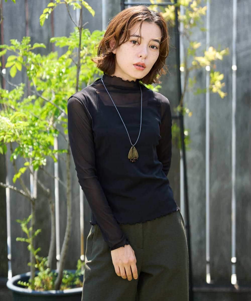 NHKAI80090 GIANNI LO GIUDICE(小さいサイズ)(メゾン ドゥ サンク) ナイロンチュールハイネックカットソー アイボリー