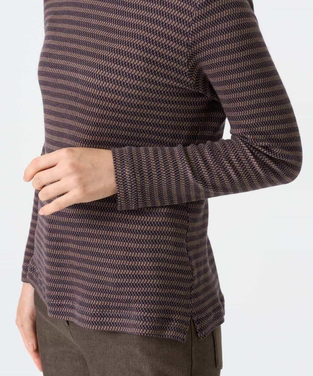 NHKAI87090 GIANNI LO GIUDICE(小さいサイズ)(メゾン ドゥ サンク) エアーコットン幾何ボーダー柄ハイネックカットソー ブラウン