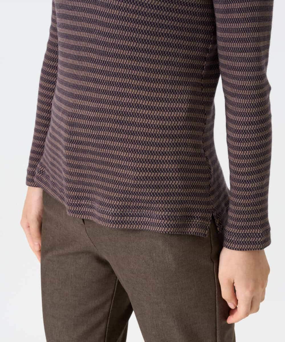 NHKAI87090 GIANNI LO GIUDICE(小さいサイズ)(メゾン ドゥ サンク) エアーコットン幾何ボーダー柄ハイネックカットソー ブラウン