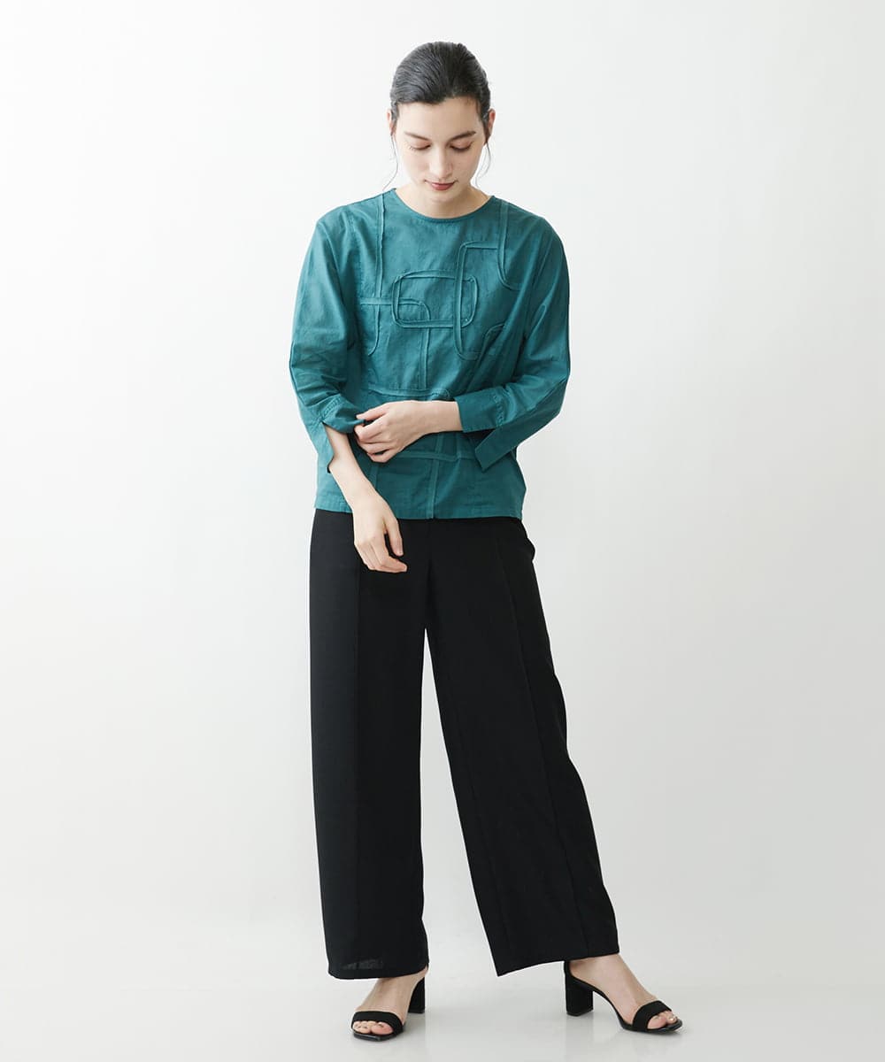 NHKGQ33240 GIANNI LO GIUDICE(小さいサイズ)(メゾン ドゥ サンク) テープ刺繍幾何柄デザイントップス ブルーグリーン