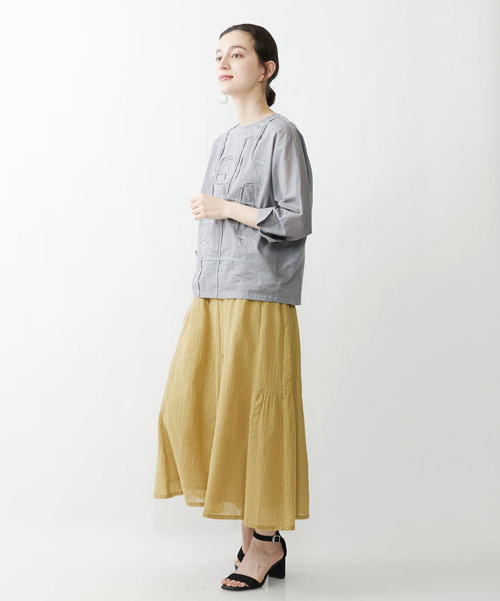 NHKGQ33240 GIANNI LO GIUDICE(小さいサイズ)(メゾン ドゥ サンク) テープ刺繍幾何柄デザイントップス ブルーグリーン