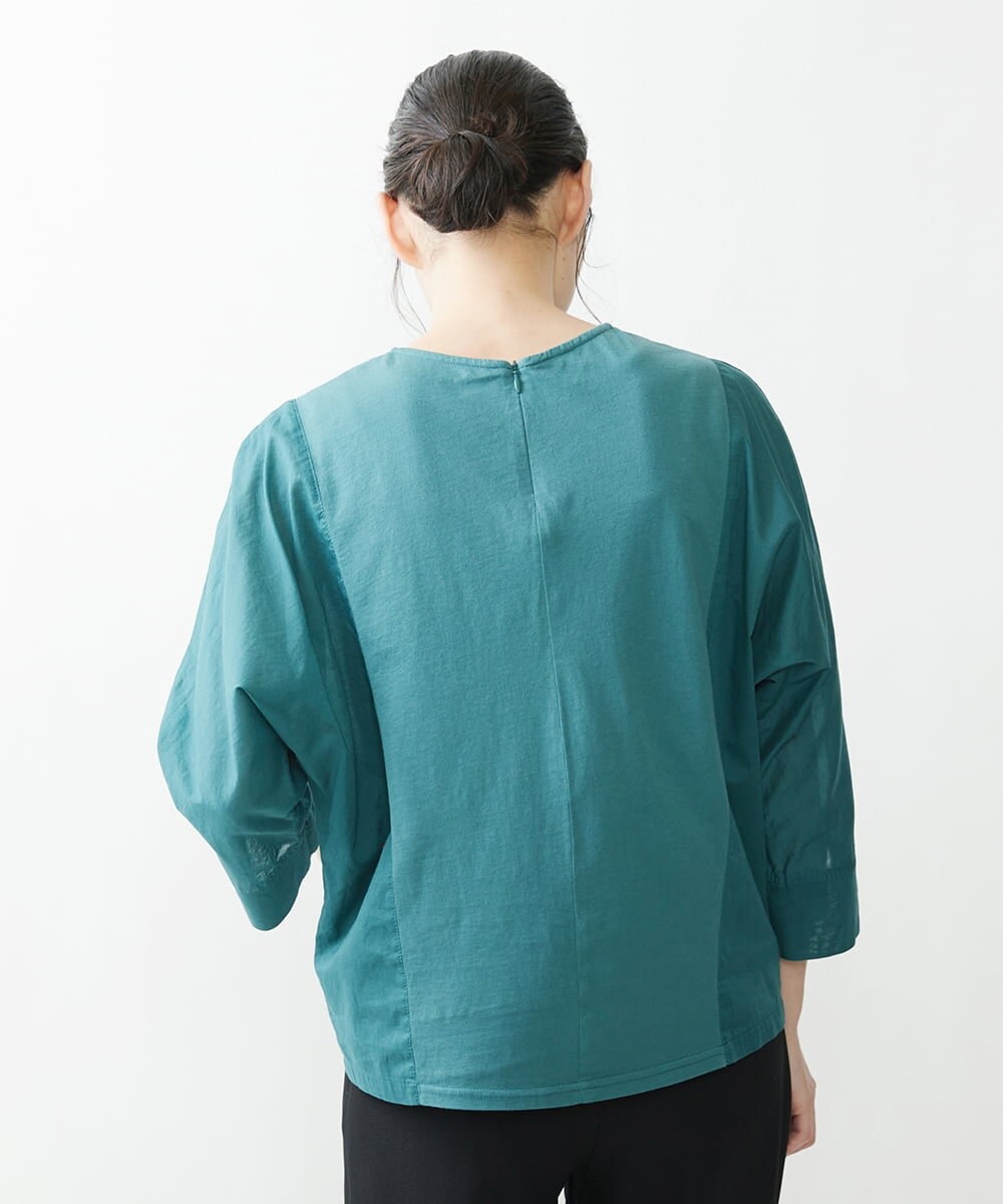 NHKGQ33240 GIANNI LO GIUDICE(小さいサイズ)(メゾン ドゥ サンク) テープ刺繍幾何柄デザイントップス ブルーグリーン