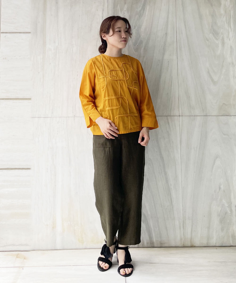 NHKGQ33240 GIANNI LO GIUDICE(小さいサイズ)(メゾン ドゥ サンク) テープ刺繍幾何柄デザイントップス ブルーグリーン