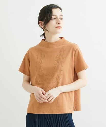 NHKGS10170 GIANNI LO GIUDICE(小さいサイズ) ドライタッチ天竺エスニック刺繍カットソー