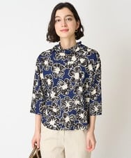 NHKGV51250 GIANNI LO GIUDICE(小さいサイズ)(メゾン ドゥ サンク) [日本製]ファンキーフラワープリントカットソー ブルー系