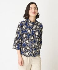 NHKGV51250 GIANNI LO GIUDICE(小さいサイズ)(メゾン ドゥ サンク) [日本製]ファンキーフラワープリントカットソー ブルー系