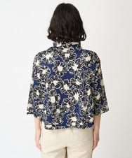 NHKGV51250 GIANNI LO GIUDICE(小さいサイズ)(メゾン ドゥ サンク) [日本製]ファンキーフラワープリントカットソー ブルー系