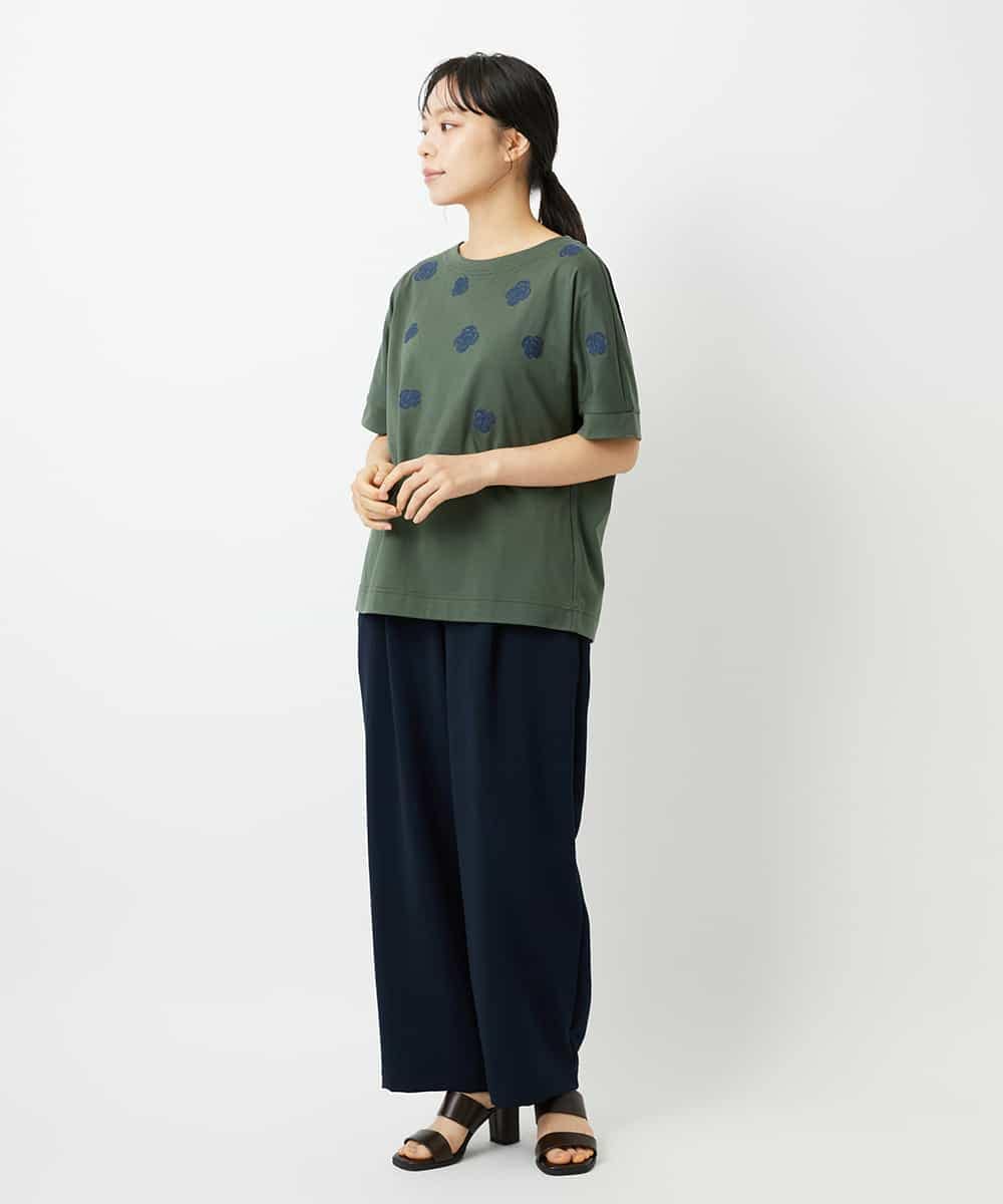 NHKHD02150 GIANNI LO GIUDICE(小さいサイズ)(メゾン ドゥ サンク) 天竺フラワー刺繍カットソー カーキ