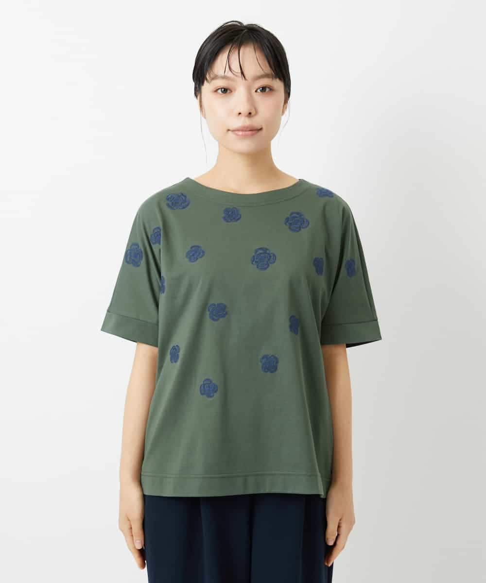 NHKHD02150 GIANNI LO GIUDICE(小さいサイズ)(メゾン ドゥ サンク) 天竺フラワー刺繍カットソー カーキ
