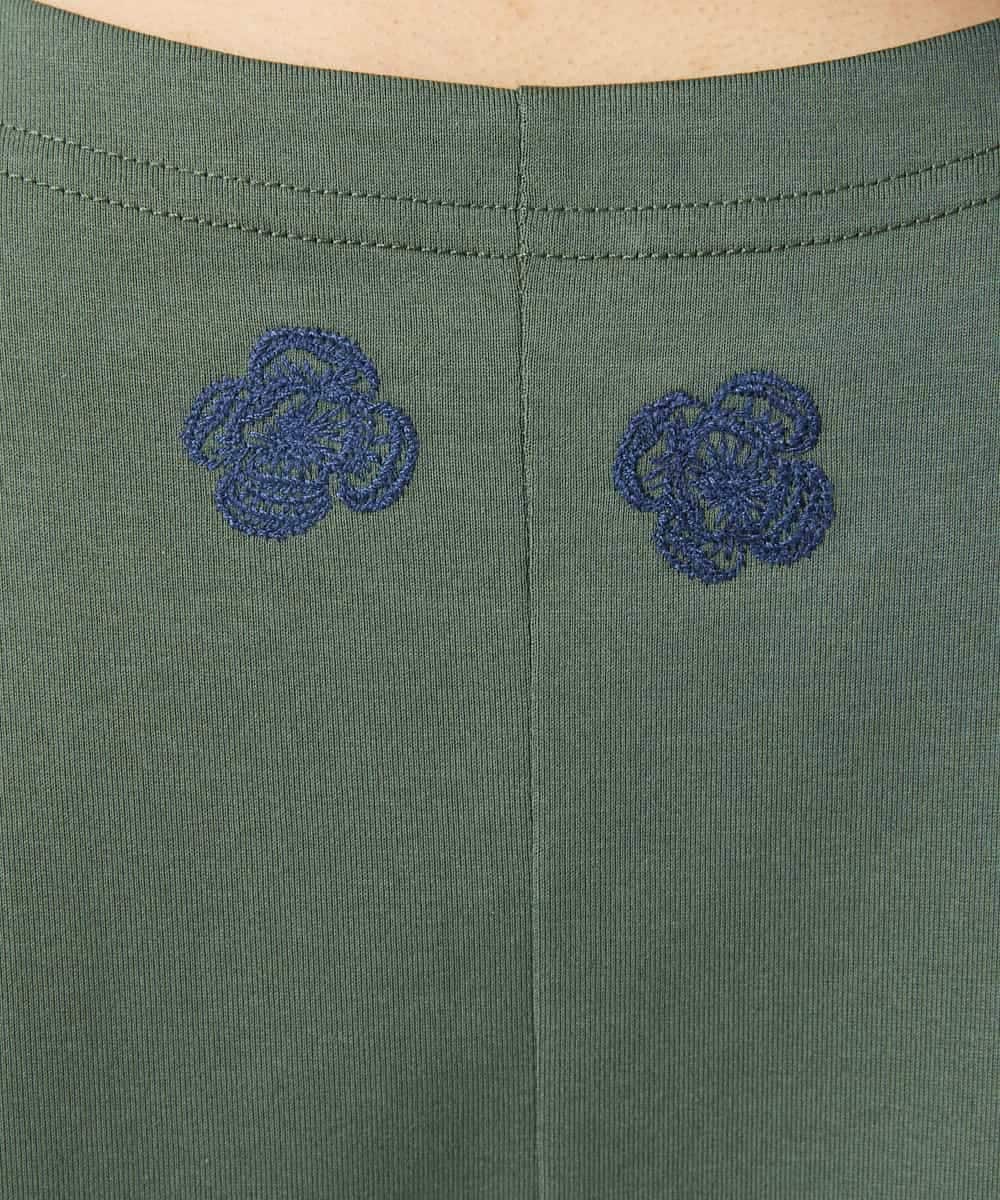 NHKHD02150 GIANNI LO GIUDICE(小さいサイズ)(メゾン ドゥ サンク) 天竺フラワー刺繍カットソー カーキ