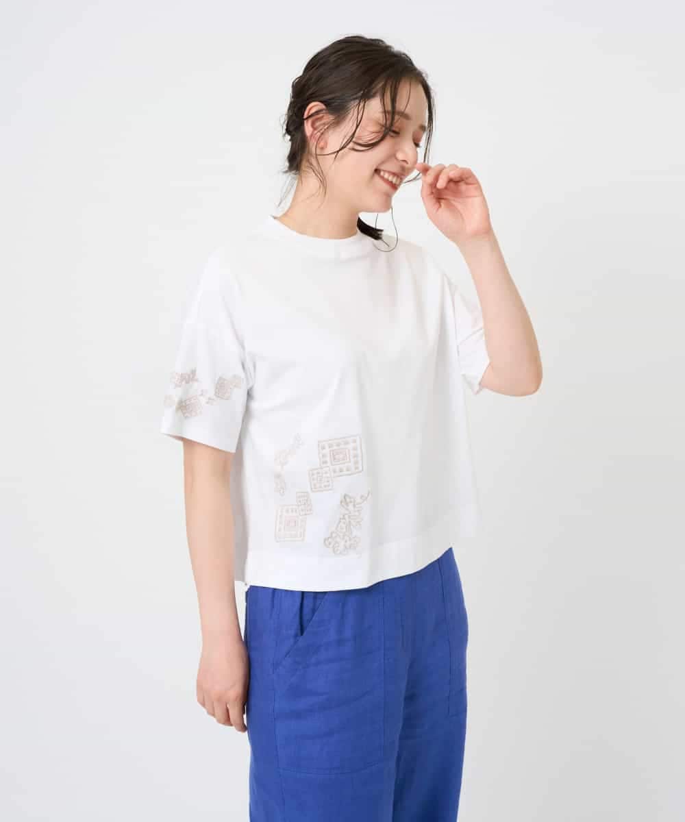 NHKHE61170 GIANNI LO GIUDICE(小さいサイズ)(メゾン ドゥ サンク) コットン天竺刺繍カットソー ブラウン