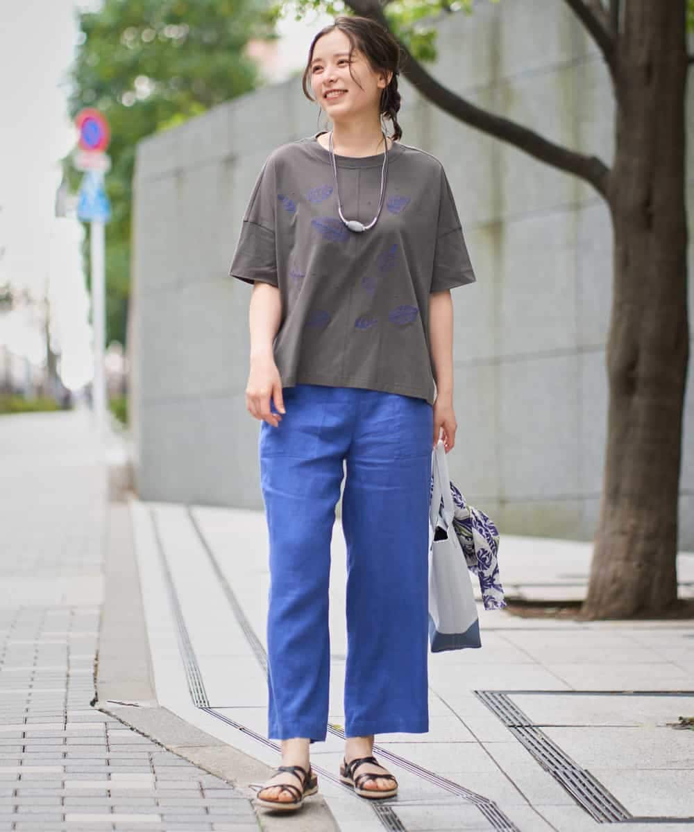 NHKHE62180 GIANNI LO GIUDICE(小さいサイズ)(メゾン ドゥ サンク) コットン天竺リーフ刺繍カットソー ブラウン