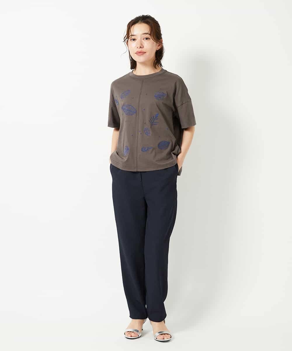 NHKHE62180 GIANNI LO GIUDICE(小さいサイズ)(メゾン ドゥ サンク) コットン天竺リーフ刺繍カットソー ブラウン