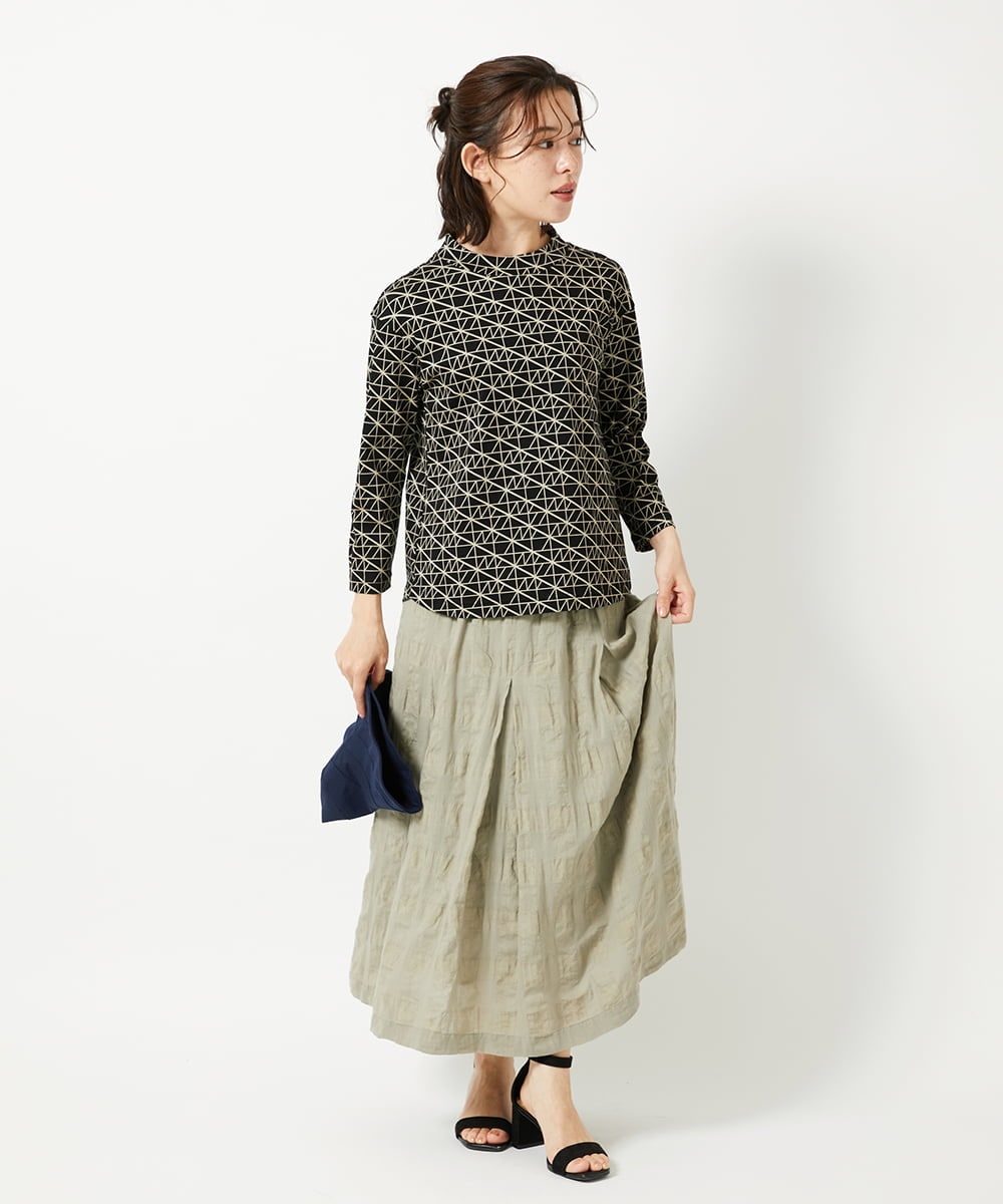 NHKHF89150 GIANNI LO GIUDICE(小さいサイズ)(メゾン ドゥ サンク) ジオメトリックプリントボトルネックカットソー ネイビー