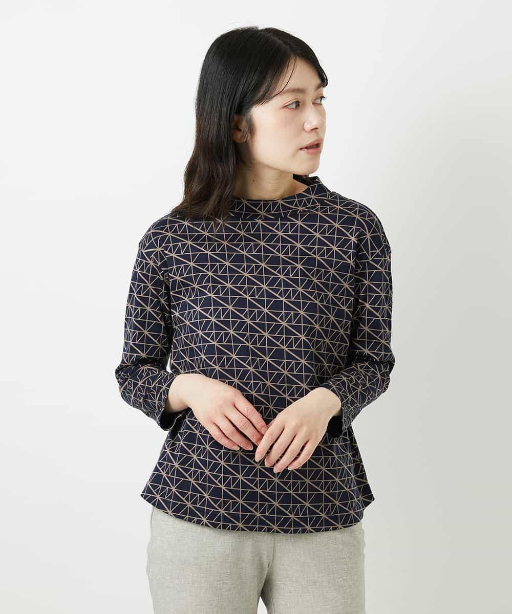 NHKHF89150 GIANNI LO GIUDICE(小さいサイズ)(メゾン ドゥ サンク) ジオメトリックプリントボトルネックカットソー ネイビー