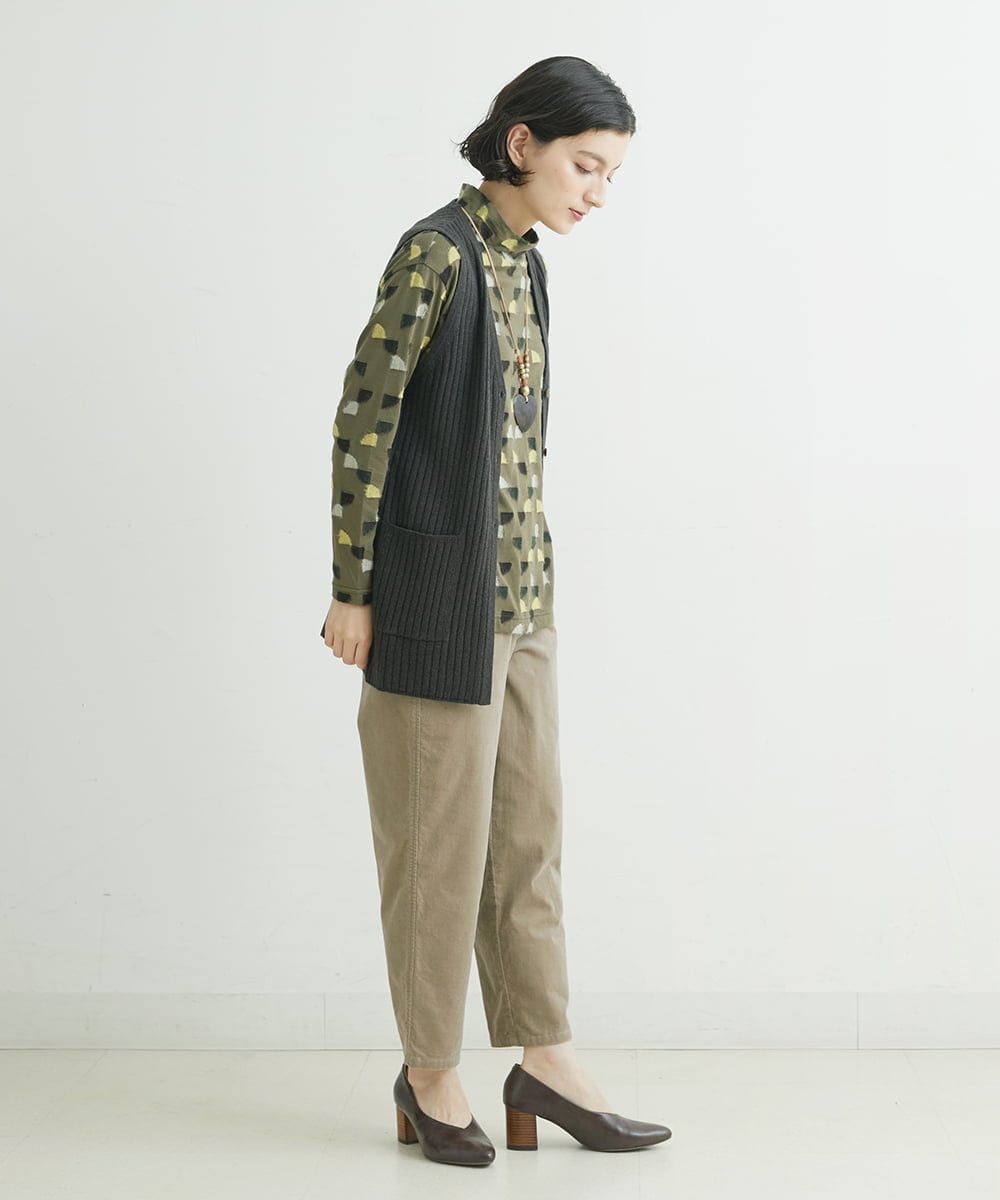 NHLAS36250 GIANNI LO GIUDICE(小さいサイズ)(メゾン ドゥ サンク) 別珍ストレッチテーパードパンツ ベージュ