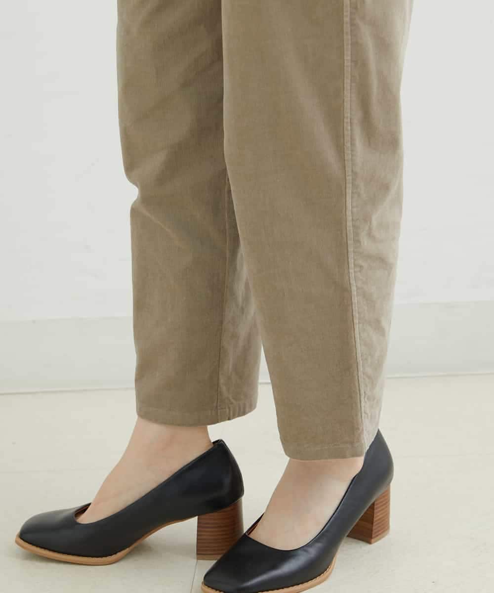 NHLAS36250 GIANNI LO GIUDICE(小さいサイズ)(メゾン ドゥ サンク) 別珍ストレッチテーパードパンツ ベージュ